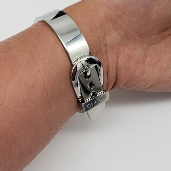 Gucci Watch 6700L Black X Silver Bangle Watch 103-110325 - Picture 8 of 16